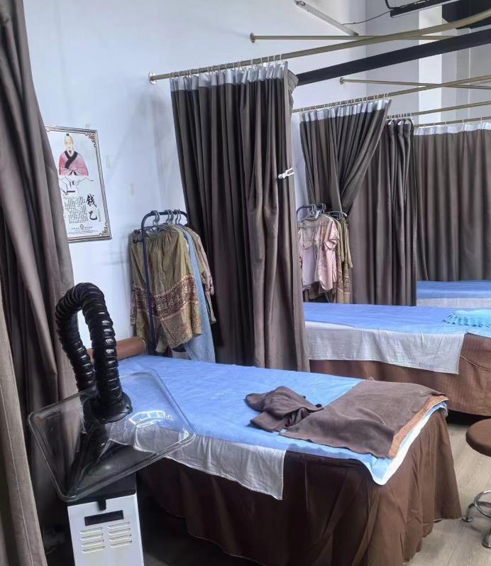 上海闵行，一女子因隐私部位有异常，就去看了男中医。男中医检查后，认为女子下体有炎