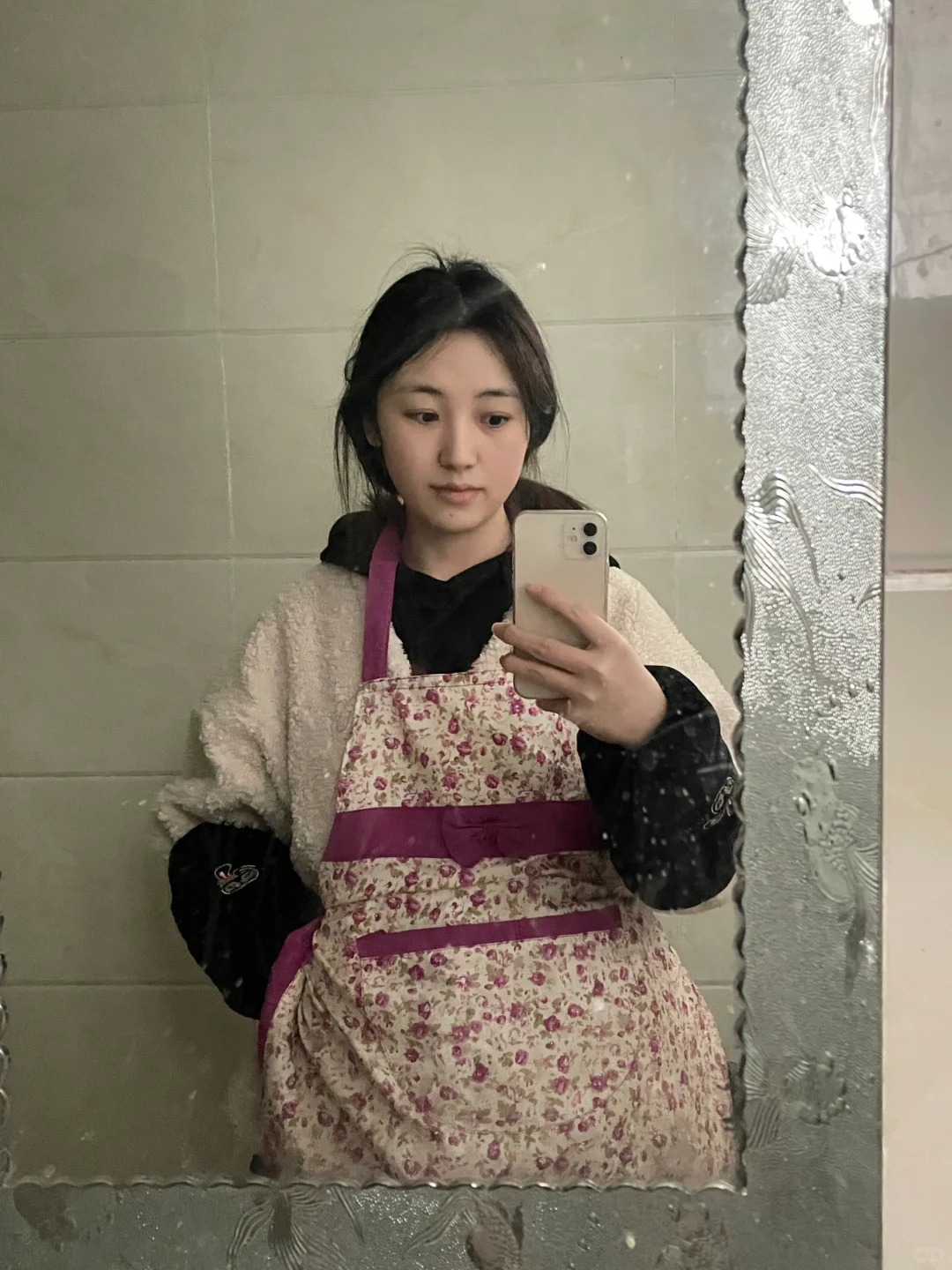 朋友说我回村后的形象简直是相亲理想型
差别那么大吗（讽刺版）