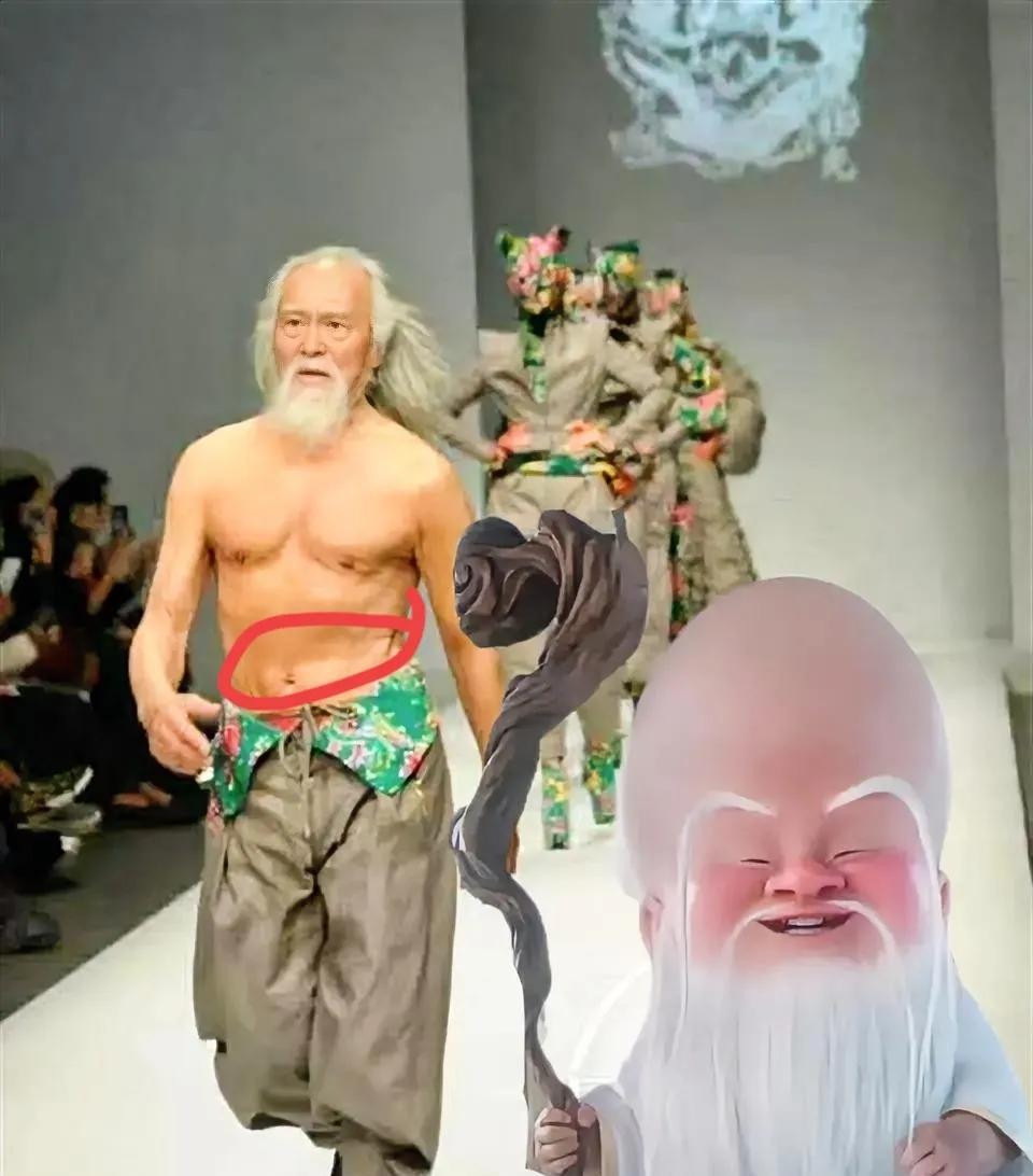 哪吒中无量仙翁的配音演员原来是他，
难怪声如洪钟，中气十足。
王德顺这个老爷子真