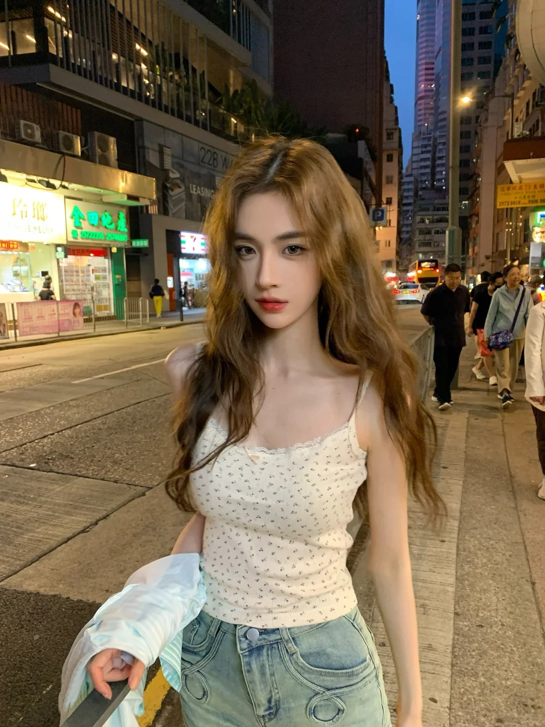 朋友说我这个发型像个洋娃娃