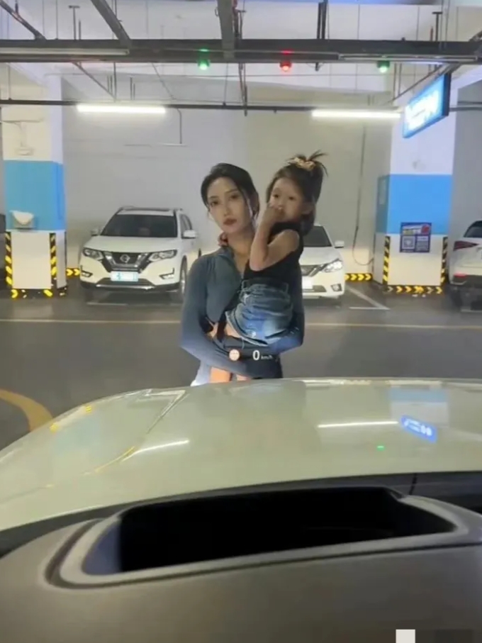 完了，洗脚回来被逮到了，该怎么保住这个家？
