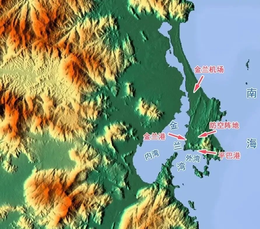 金兰湾条件太优越了，内湾外湾独特，入口狭窄，内湾广阔，位置也很优越。

美国海军