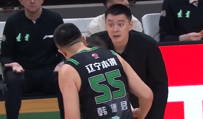 卫冕冠军的统治力！CBA常规赛，广东男篮VS辽宁男篮第100次交手，上半场辽宁领