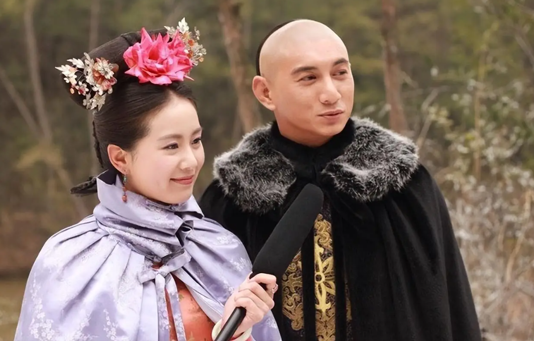 《步步惊心》开拍前，导演想请吴奇隆演四爷，吴奇隆不想剃头就拒绝了，后来还是因为导