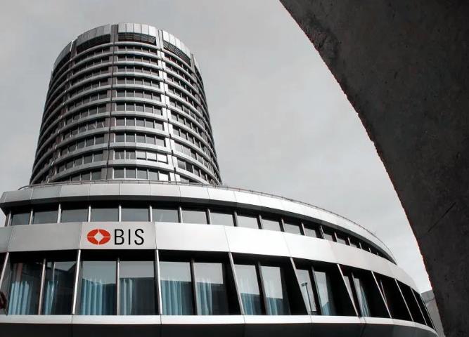 拿俄罗斯的钱买武器打俄罗斯，扎哈罗娃又开骂了
       据俄媒19日报道，扎