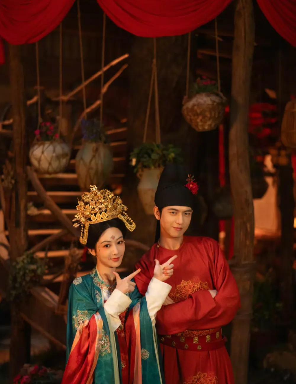 《国色芳华》大结局女主去当妾了，就这还吹大女主？
折腾了半天女主一事无成，越过越