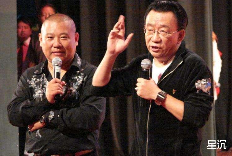 侯耀华：拜师应按照入门前后排序，但我本人是例外，牛群生气没用（侯耀华拜师仪式上师胜杰的发言录像）-第16张图片-九妖电影