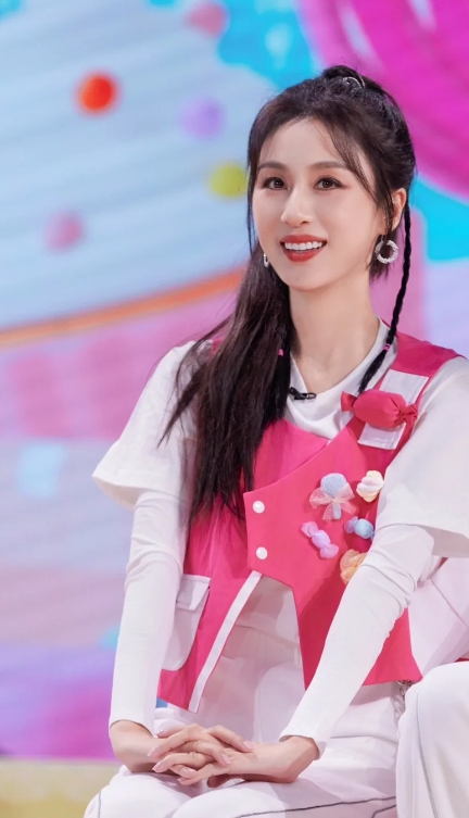 夏楠，一个充满才华与魅力的影视女演员