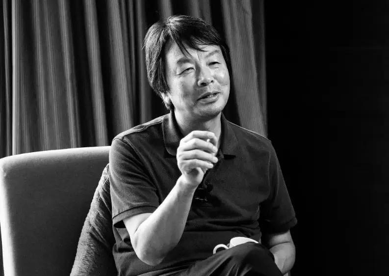 刘震云曾说：“如果执法有内鬼，刑法就是帮坏人脱罪的；如果司法有内鬼，民法就是帮恶