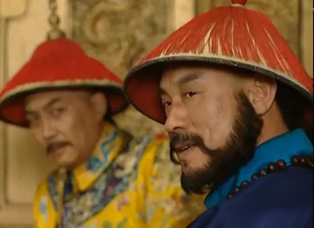 1726年，雍正帝下令年羹尧自尽，表面上以“九十二条大罪”为由，但背后却是他极高