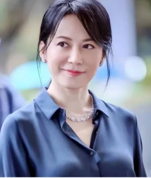 俞飞鸿：优雅与才华的化身