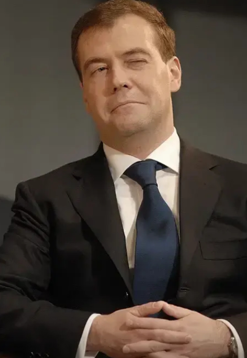 关于“拱火”论的直白解读：哪怕是大人殴打小孩，围观者也不能“拉偏架”。
一壮汉当