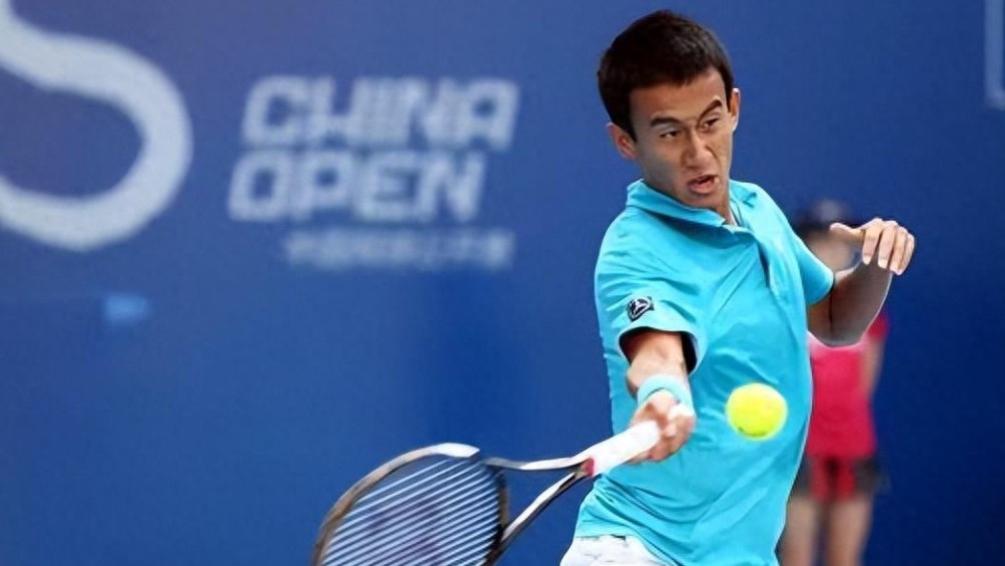 “网球王子”沦为流浪汉，曾是全国网球双料冠军，现状令人惋惜！