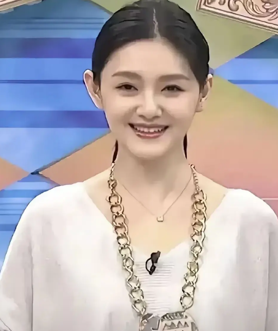 这家人真是把汪拿捏得死死的
本来一切都在顺利地进行
现在小S 又作妖
说想每天看