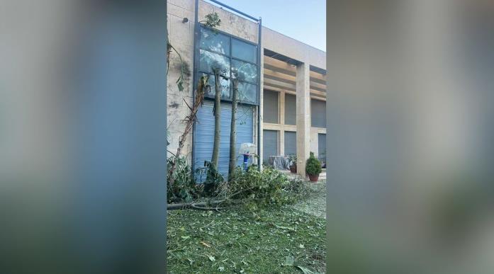 内塔尼亚胡住宅遭袭后的图像来了

10月18日，一架从黎巴嫩境内发射的无人机，击