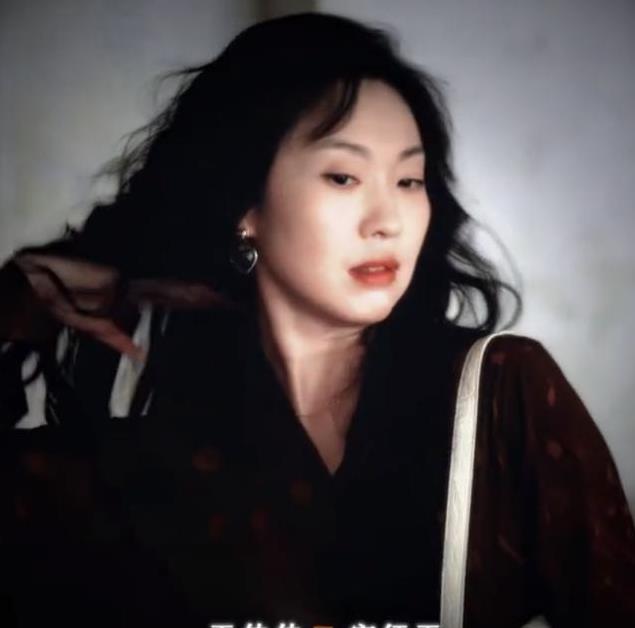 【《狂飙》与《暗夜行者》中的“大嫂”魅力对决，你站谁？】
从《狂飙》的高叶到《暗