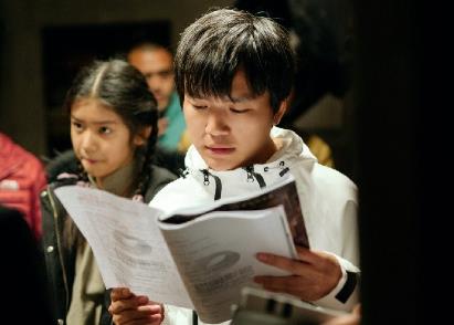 44岁的宋佳，从初入演艺圈的青涩到如今的成熟魅力，一路佳作不断。近日她冲上热搜，