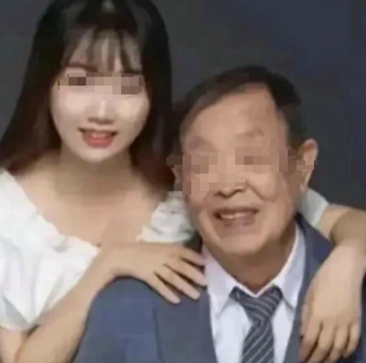 湖南常德，李大山与弟弟李小河一家关系紧密，由于李小河夫妇常年在外打工，他们的女儿
