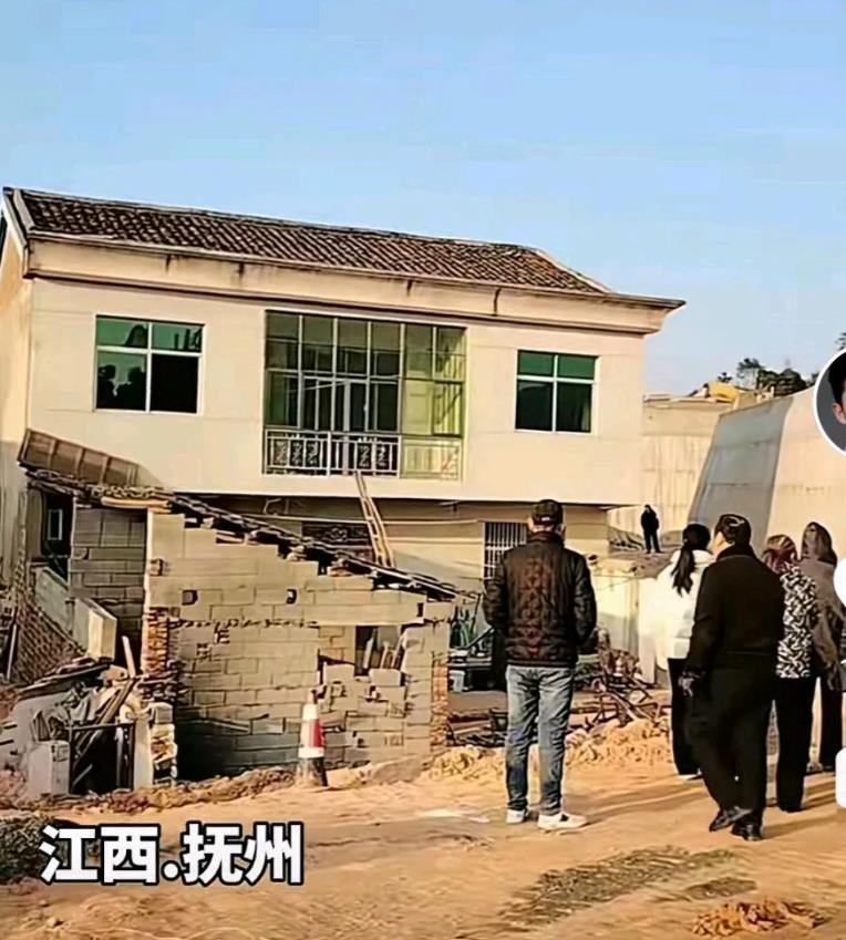 江西金溪县钉子户为何不接受170万加3个建房指标？其实刚开始钉子户儿媳妇是同意拆