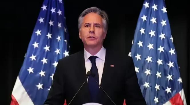强烈不满！布林肯被曝对泽连斯基罕见提出批评。乌克兰方面承认，美国国务卿布林肯在与