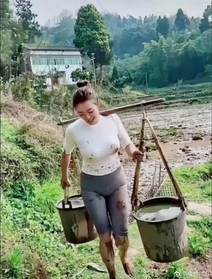 媳妇真的贤惠端庄又能干哈哈哈哈