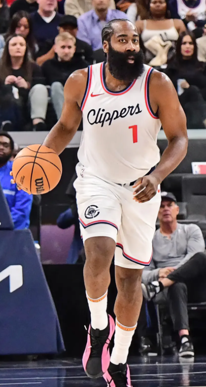 这也极度打脸了，76人大战快船，4名球员的表现天差地别