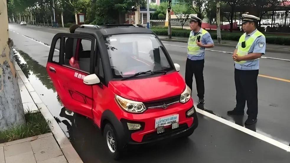 老头乐替代品出现！只要1.28万，正规牌照能上路，车主：这下真香了
