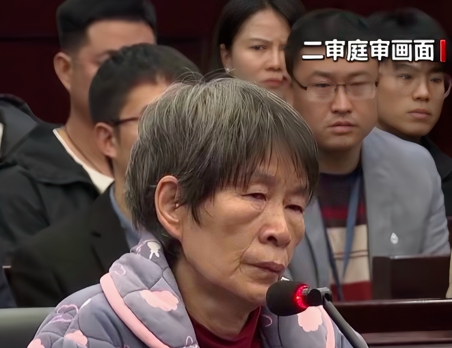 有人能阻止人贩子拐卖吗？答案是没有。为什么？因为很多拐卖儿童的专业人贩子，都和余