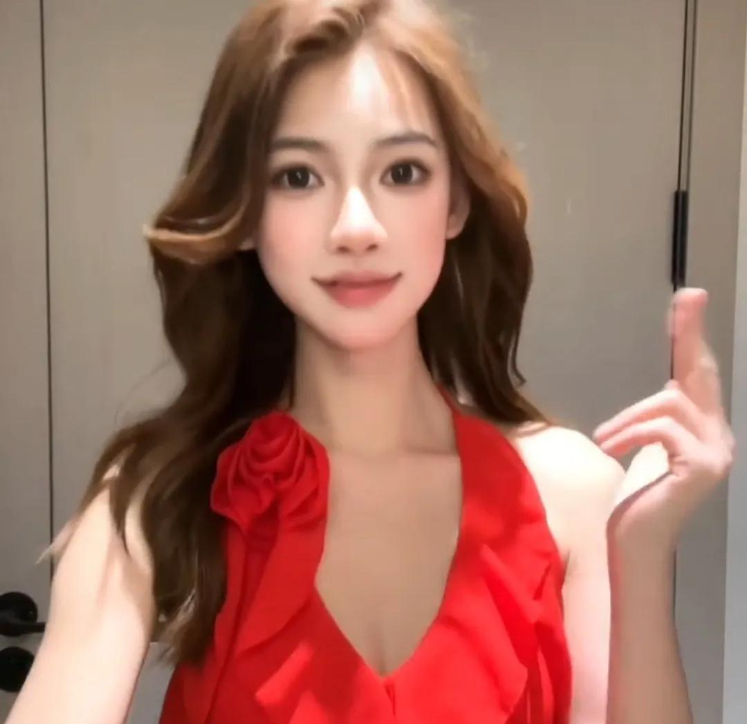 你们说叶柯半夜会不会在被窝里面偷偷用这个特效，他们为什么都在说相思令啊，但是我明