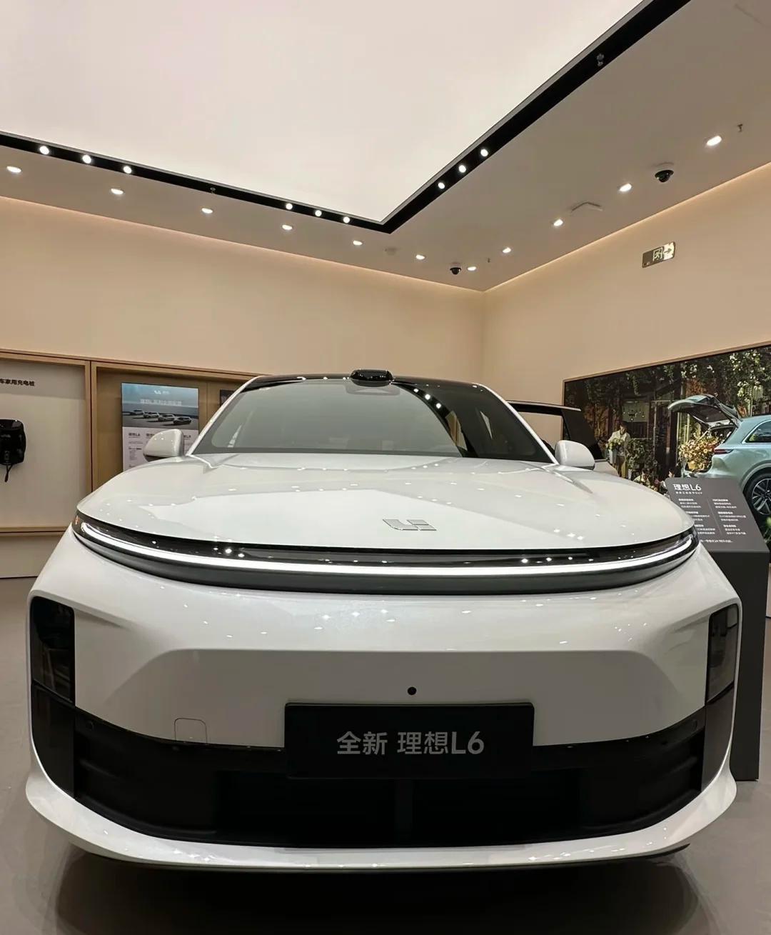 某想L6？不好意思，FREE 318优惠实在太大了