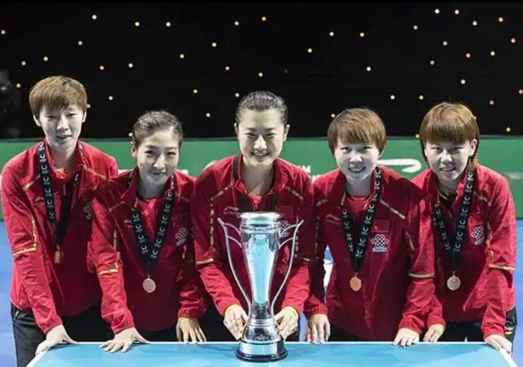 朱雨玲状态回来了，晋级新加坡大满贯16强。在和日本主力平野美宇的比赛中，朱雨玲1