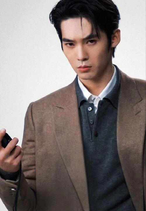 于适：闪耀北影，实力加冕，影视新宠正当红