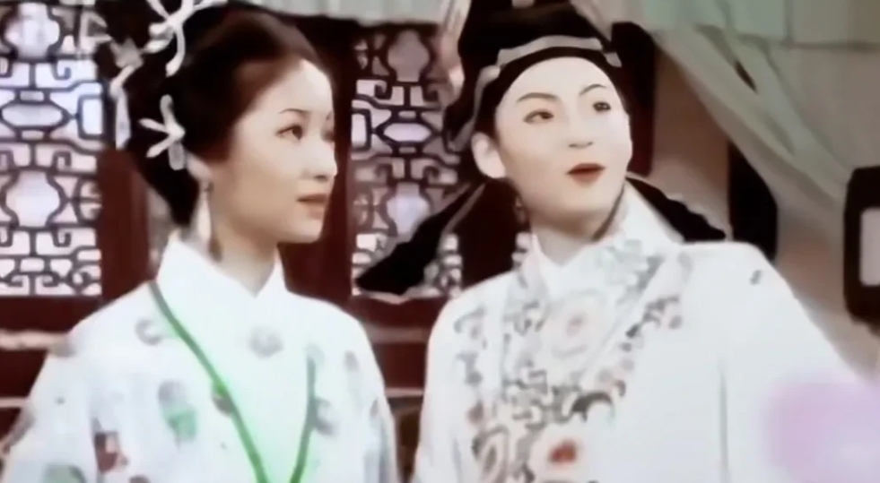 当林心如遇上张柏芝，演绎美女版梁祝，这画面简直太绝了！不得不说，美女同框，永远是