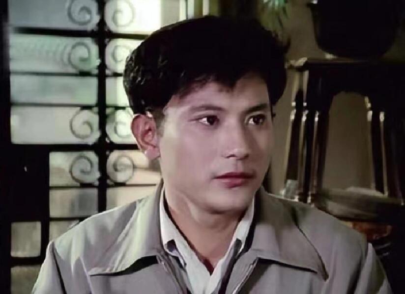 工作61年不买车，年过60才住上新房子