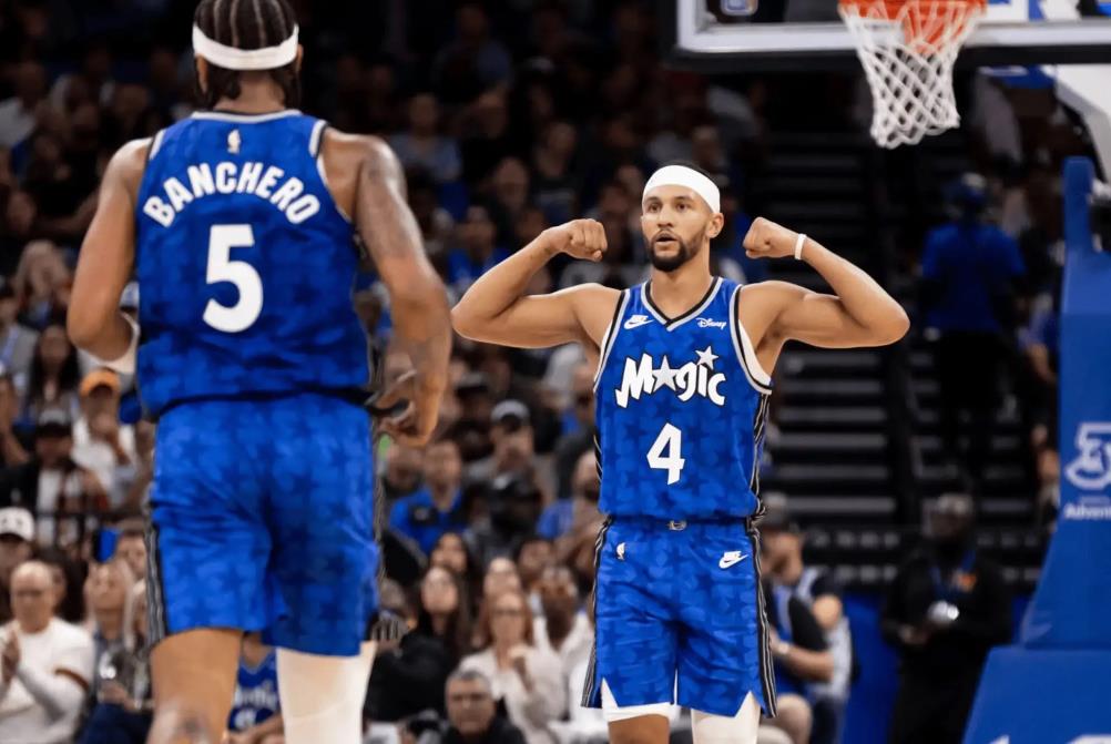 别不信！魔术三巨头会是未来联盟即战力最强的！魔术的未来一片光明！
1.班切罗：魔