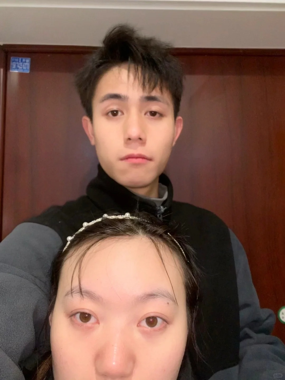 拍了最近很火的情侣照片