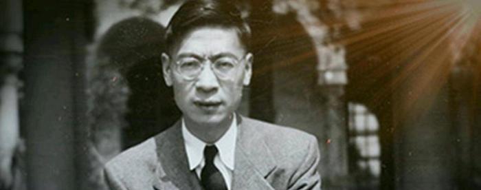 1968年12月5日，正在接待外宾的周总理收到了秘书带来的一则消息。当周总理听完