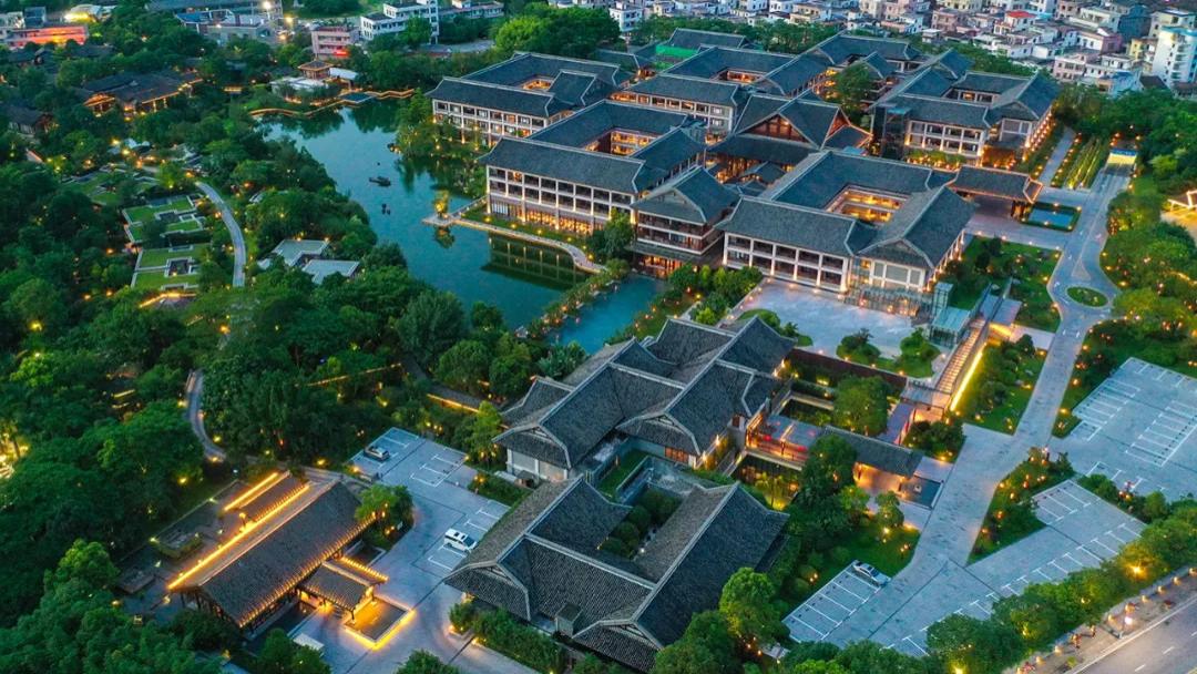 广东这家酒店出现BUG，万元别墅价格不到零头，羊毛党薅疯了