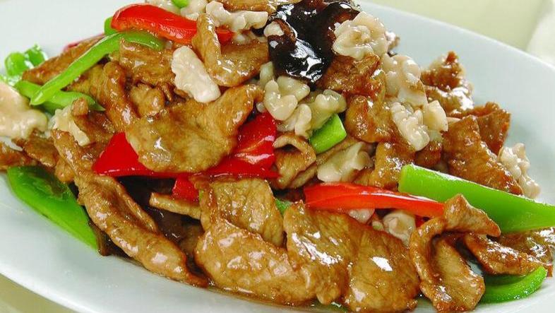 爆炒里脊肉的美味窍门：让你轻松做出鲜嫩可口的爆炒里脊