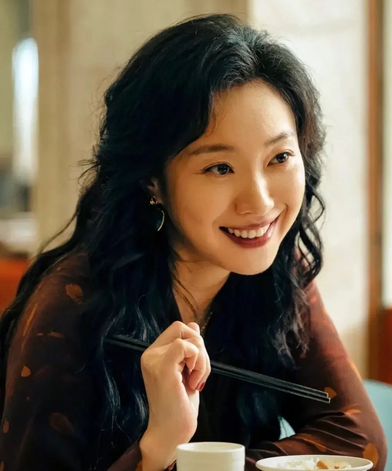 王佳佳你可能不知道她的名字
但你一定知道她演过的角色！

第一次看王佳佳是在《我