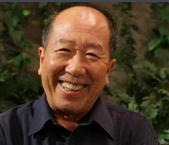 雷恪生：艺坛常青树