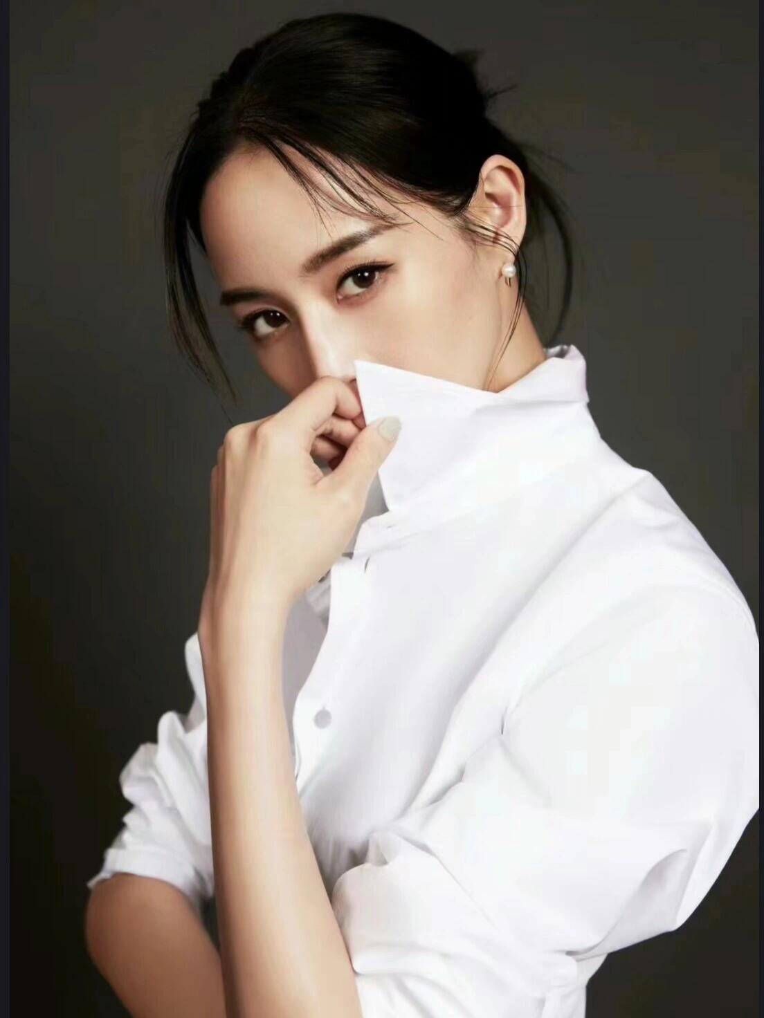 难掩光芒的美感张钧甯