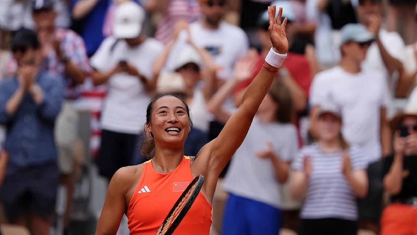 郑钦文夺冠背后：父亲狠心训练，卖房圆网球梦