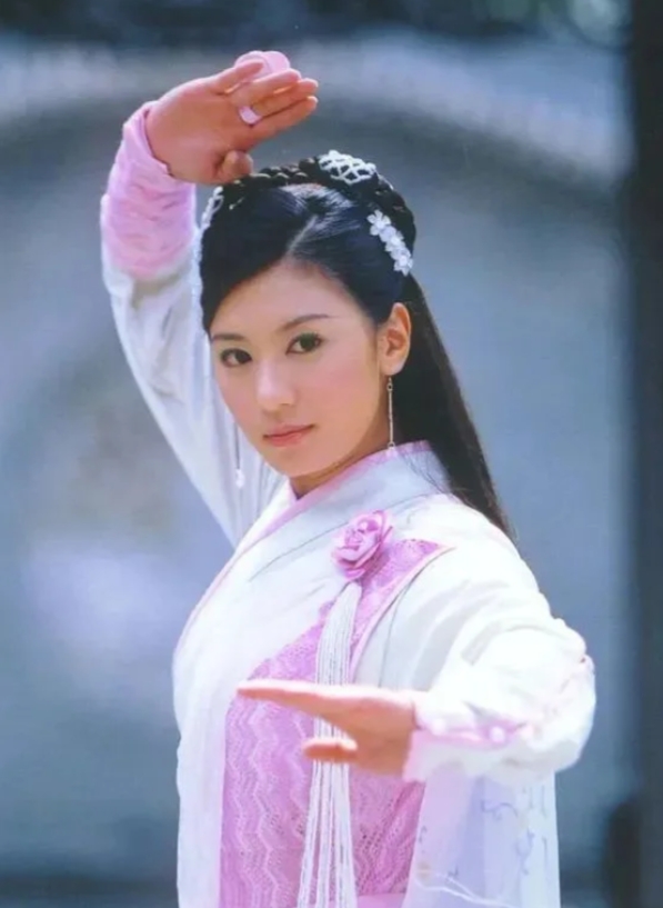 孙志浩，恋过林心如，娶过贾静雯