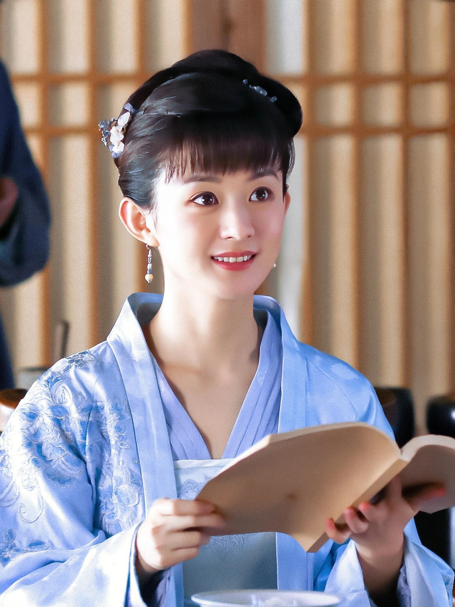 我们明丫头有人疼