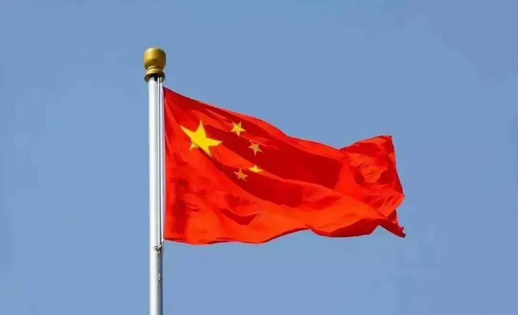惊掉下巴！近日在网上居然看到有人振振有词地说：“国家没给我免费医疗，没给我失业救