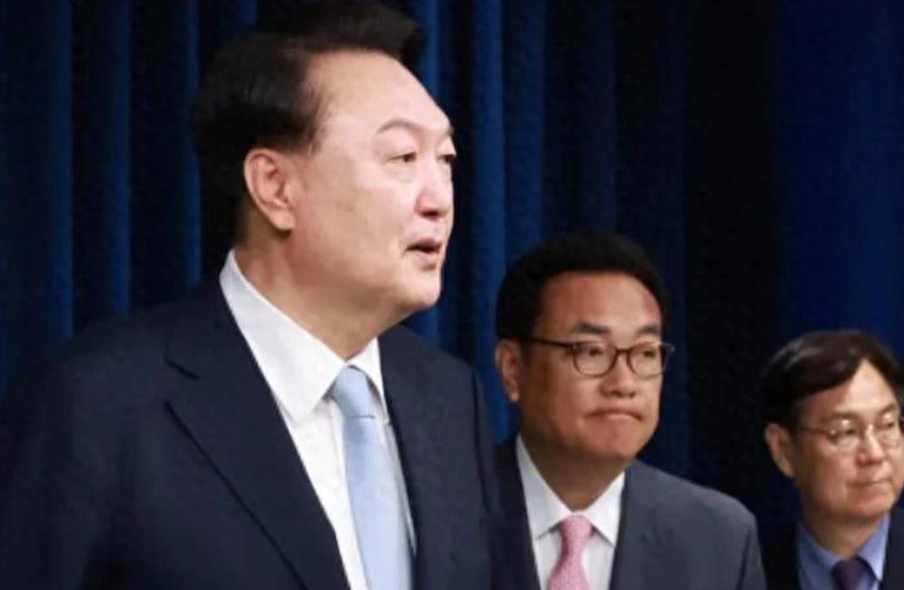 世界局势动荡，俄乌战事疲惫不堪，中东也是打的你死我活为由。非洲地区也是打的你死我