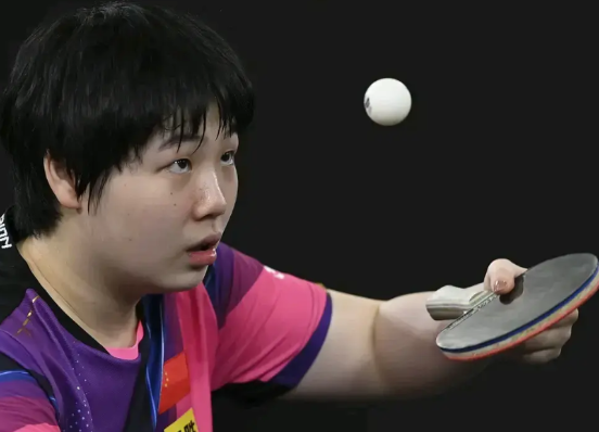 孙颖莎的1冠1亚胜于蒯曼的2冠1亚！同样巴黎奥运会陈梦最佳～

WTT新加坡大满