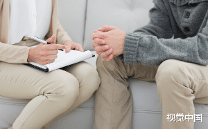 妻子出轨我的病人，白天这个患有狂躁症的病人还向我倾诉，他想杀一个人