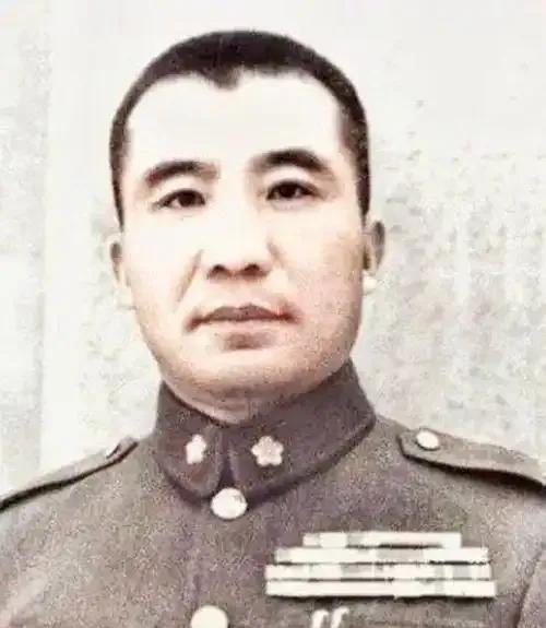 王耀武不仅打仗厉害，而且脑筋也是相当活泛的，就拿他一件小事就能够看的出来。
王耀
